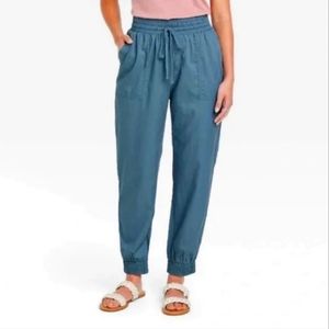 New Target A New Day Jogger Pants NWT SZ Small